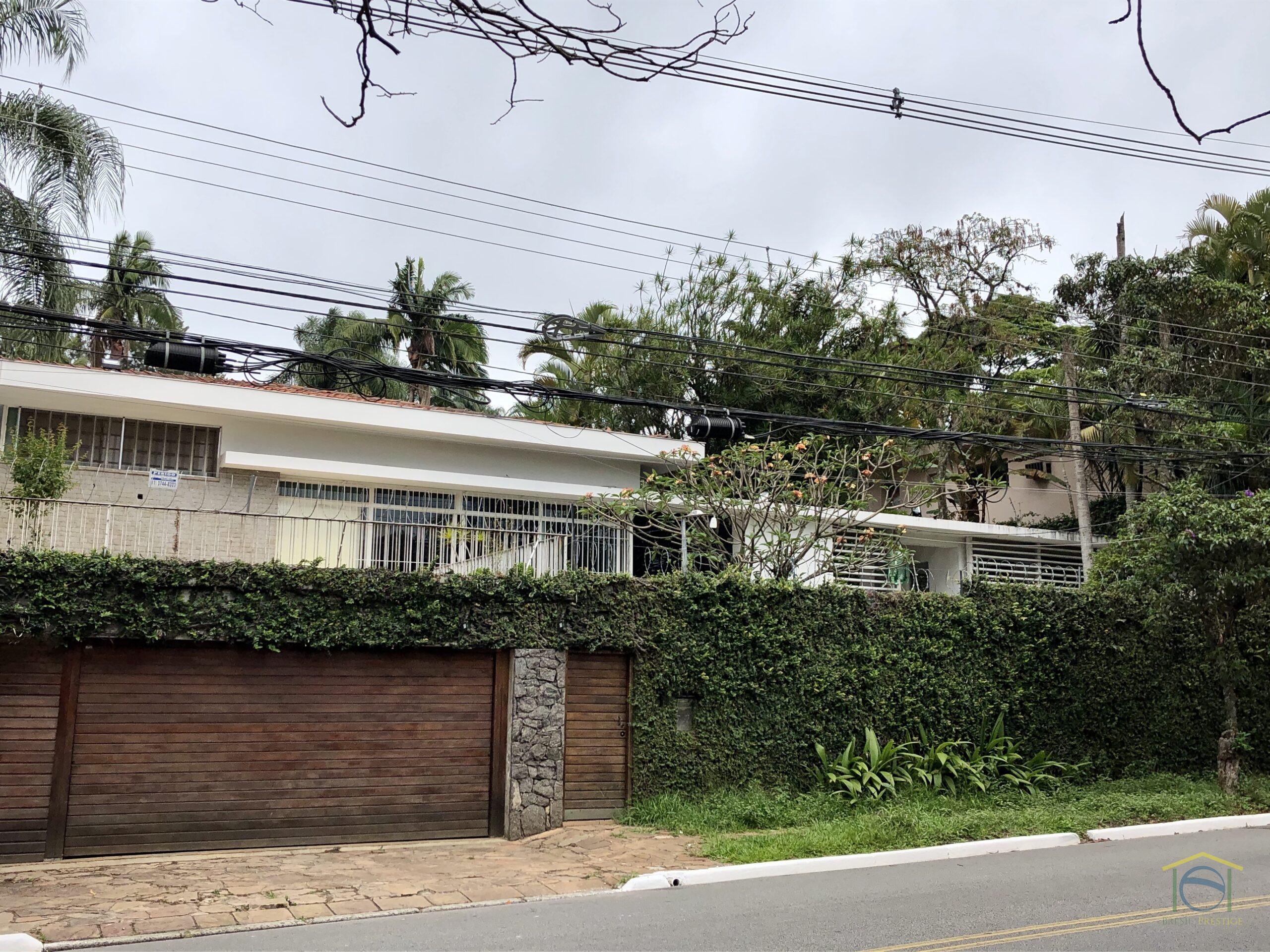 Casa com 4 dormitórios à Venda no Brooklin - São Paulo - Brasil