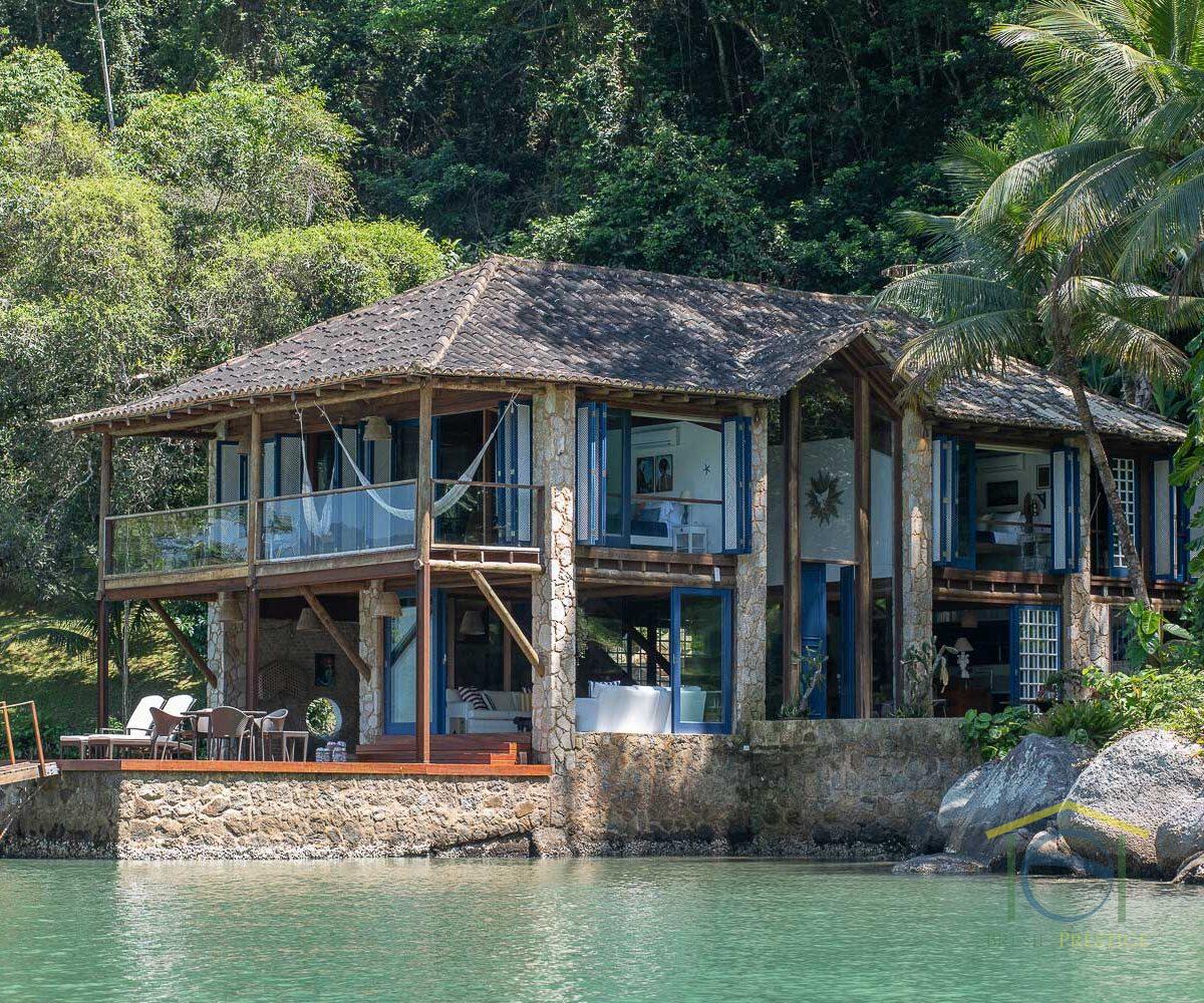 Locação Casa Luxuosa em Paraty - Rio de Janeiro - Brasil
